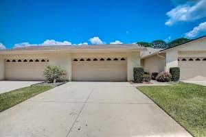 2206 Cypress Cove Dr #2206, TAVARES