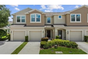 1571 Plumeria Pl, OVIEDO