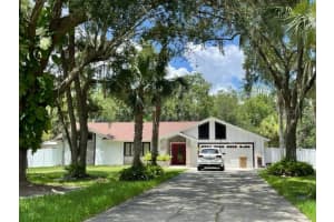 2410 Eagle Trace Dr, KISSIMMEE