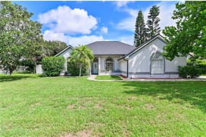 4809 Doc Dr, SAINT CLOUD