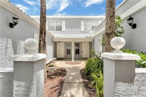 4885 Walden Cir #68, ORLANDO