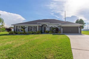 513 Pintail Cir, AUBURNDALE