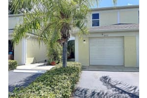 8737 Clara Elizabeth Ln #303, CAPE CANAVERAL