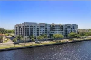 225 W Seminole Blvd #311, SANFORD