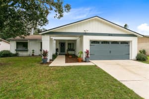 516 Tiberon Cove Rd, LONGWOOD