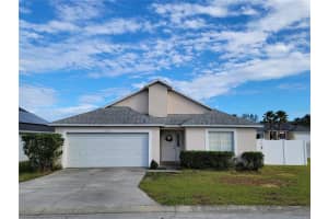 500 Hillcrest Dr, DAVENPORT