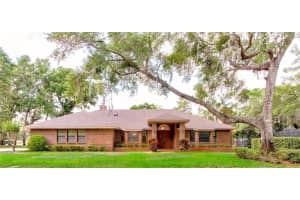 300 Manor Oaks Ct, SANFORD