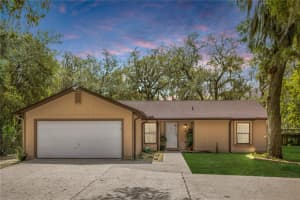 945 Penfield Cv, SANFORD