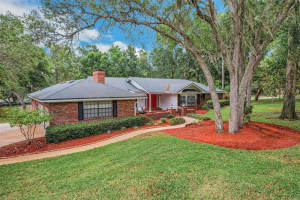 114 Cove Lake Dr, LONGWOOD