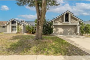 1689 Grange Cir, LONGWOOD