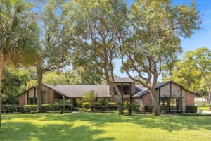 130 W Greentree Ln, LAKE MARY