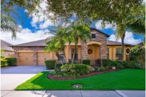 2837 Lafayette Trace Dr, SAINT CLOUD