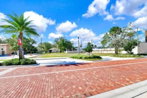 300 W 2nd St, SANFORD