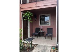 669 Grenadine Ct #669, WINTER PARK