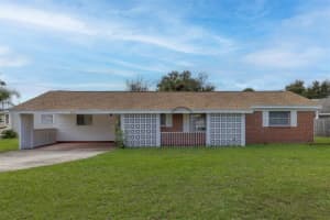 2048 Leisure Dr, WINTER HAVEN