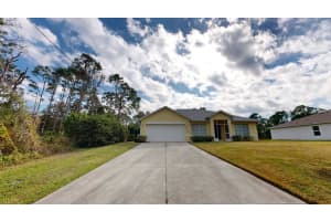 8235 Amendola Ave, NORTH PORT