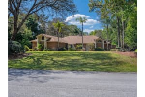 125 W Greentree Ln, LAKE MARY