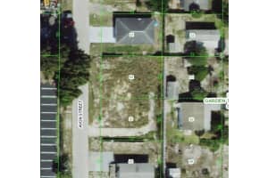 13012 Avon St, HUDSON