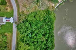 6942 Mexican Hat Dr, SEBRING
