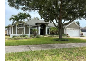 324 Way Point Dr, GROVELAND