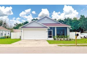 2002 Lauren Rd, APOPKA