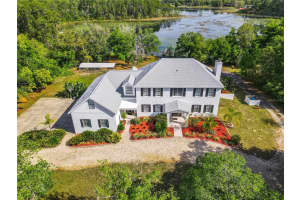 226 Mitnik Dr, DELTONA