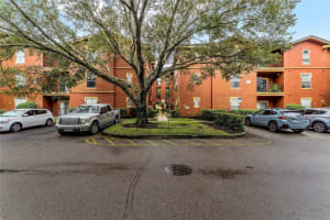 132 Vista Verdi Cir #220, LAKE MARY