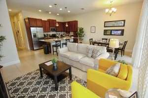 314 Captiva Dr, DAVENPORT