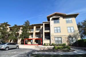 914 Charo Pkwy #114, DAVENPORT