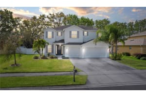 701 Lake Cove Pointe Cir, WINTER GARDEN