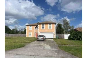2824 Corrigan Dr, DELTONA
