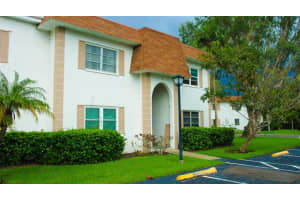 239 S Mcmullen Booth Rd #38, CLEARWATER