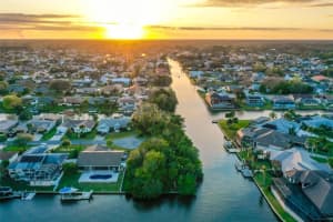 44 Cloverdale Ct N, PALM COAST