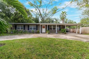 402 Satsuma Dr, SANFORD