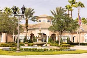 1351 Venezia Ct #304, DAVENPORT