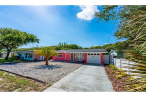 817 E 10th Ave, NEW SMYRNA BEACH