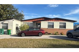 809 Kensington Dr, COCOA