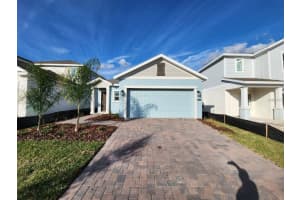 2713 Runners Cir, CLERMONT