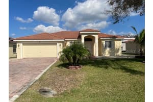 415 Cinnamon Dr, KISSIMMEE