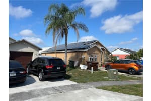 1038 Golfside Ct, KISSIMMEE