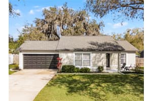 52 Bay Ridge Loop, MASCOTTE