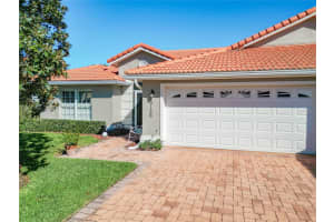 10156 Mainsail Dr, OXFORD 10156 Mainsail Dr, OXFORD