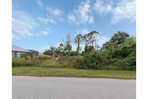 15664 Aldama Cir, PORT CHARLOTTE