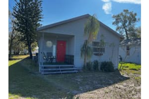 586 N 8th St, EAGLE LAKE 586 N 8th St, EAGLE LAKE