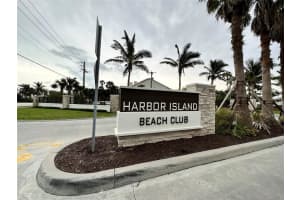 445 Strand Drive, MELBOURNE BEACH