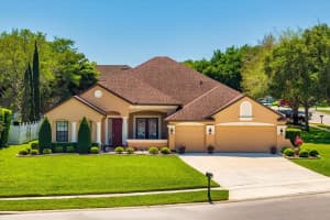 755 Country Charm Cir, OVIEDO