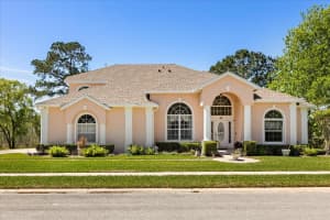 6651 Sylvan Woods Dr, SANFORD