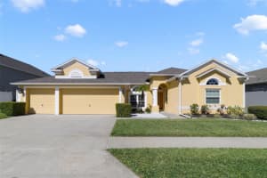419 Coventry Rd, DAVENPORT