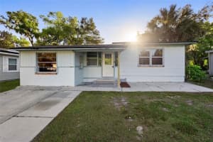 241 S Marydell Ave, DELAND
