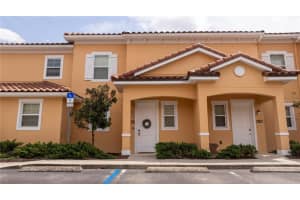 2653 Roadster Ln, KISSIMMEE